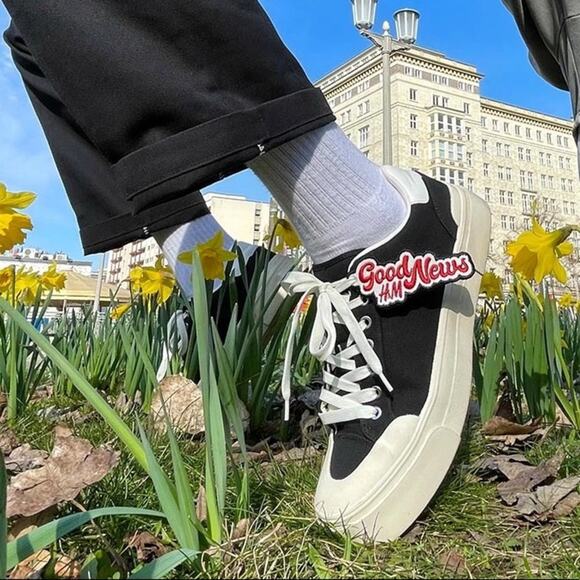 NEW H&M x Good News Black Platform Retro Sneakers men 7 39 Bananatex